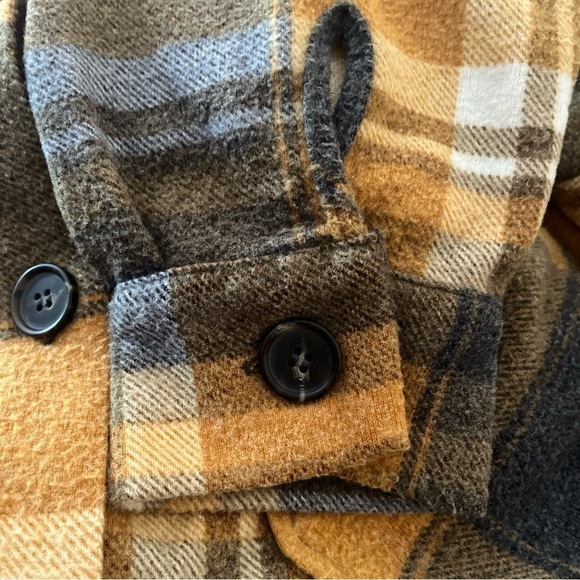 ZENANA Camping Shacket yarn Dyed Plaid Women’s XL - Picture 6 of 8